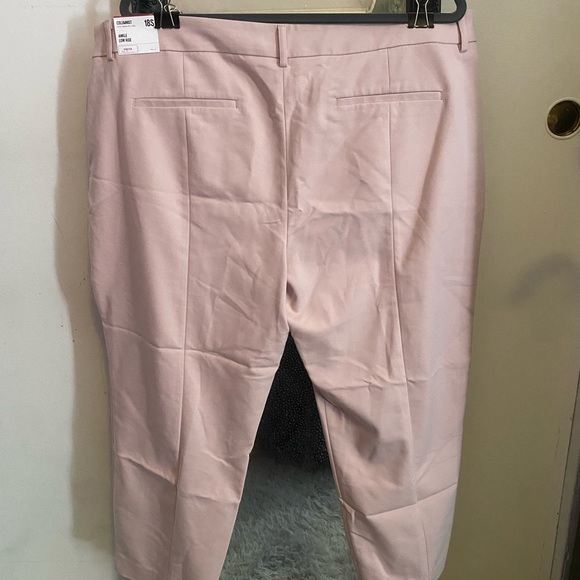 Women’s Express pink Columnist stretch ankle pants 18 short NWT - Picture 2 of 4